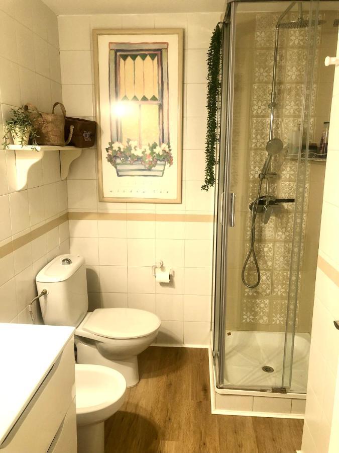 Habitacion Con Smart Tv En Piso Compartido Con Bano Privado O Compartido Malaga Sol 외부 사진