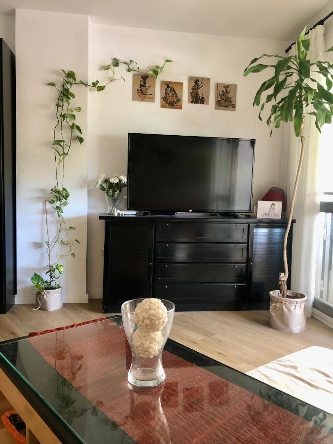 Habitacion Con Smart Tv En Piso Compartido Con Bano Privado O Compartido Malaga Sol 외부 사진